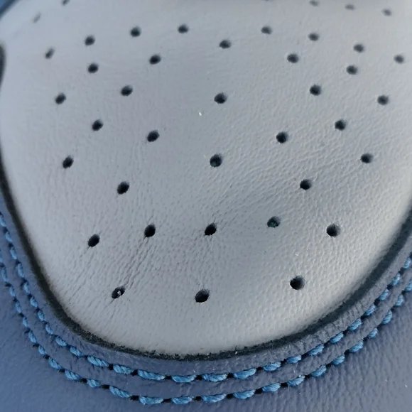 SOLD - Picture 4 of 9